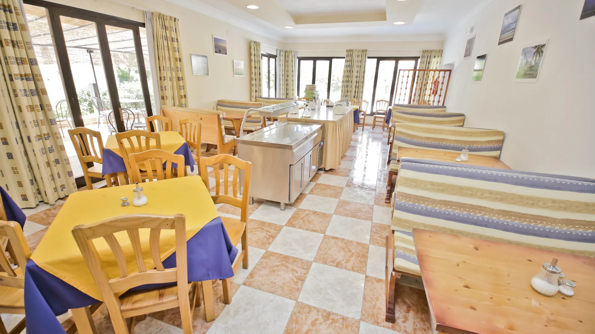 Apartamentos Don Miguel Port de Pollença İspanya